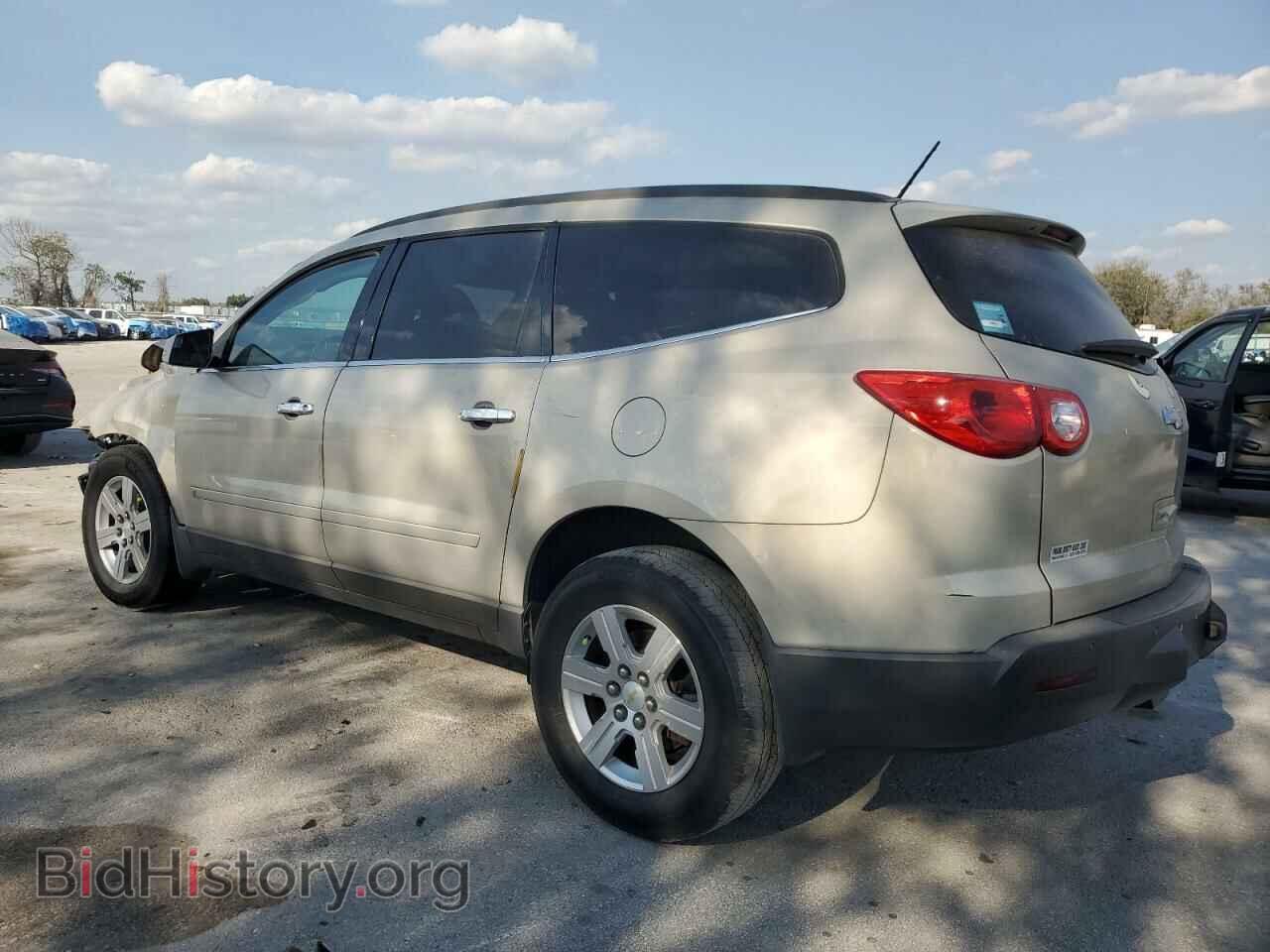 2010 CHEVROLET TRAVERSE - VIN: 1GNLRFED5AS129978 - Фото 2