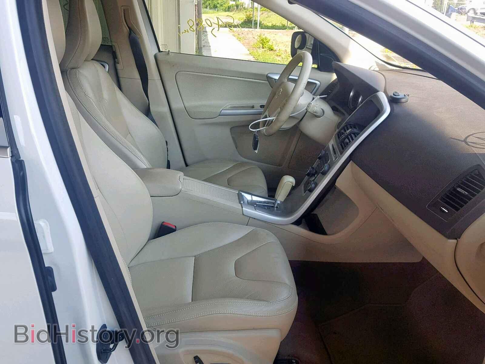 2011 VOLVO XC60 - VIN: YV4940DZ6B2201250 - Фото 5