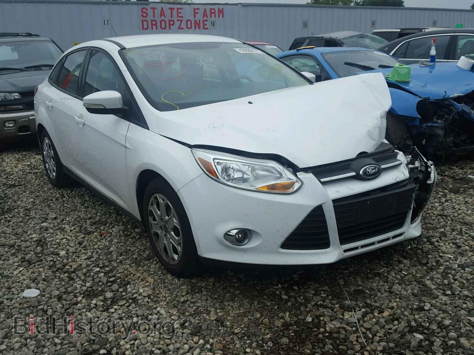 Photo 1FAHP3F27CL346631 - FORD FOCUS 2012