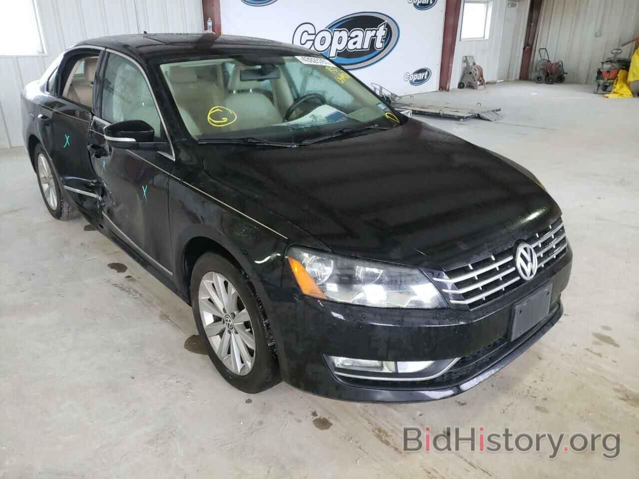 Photo 1VWCH7A31DC059907 - VOLKSWAGEN PASSAT 2013