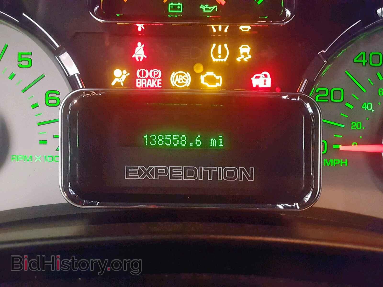 2010 FORD EXPEDITION - VIN: 1FMJU2A52AEB45989 - Фото 8