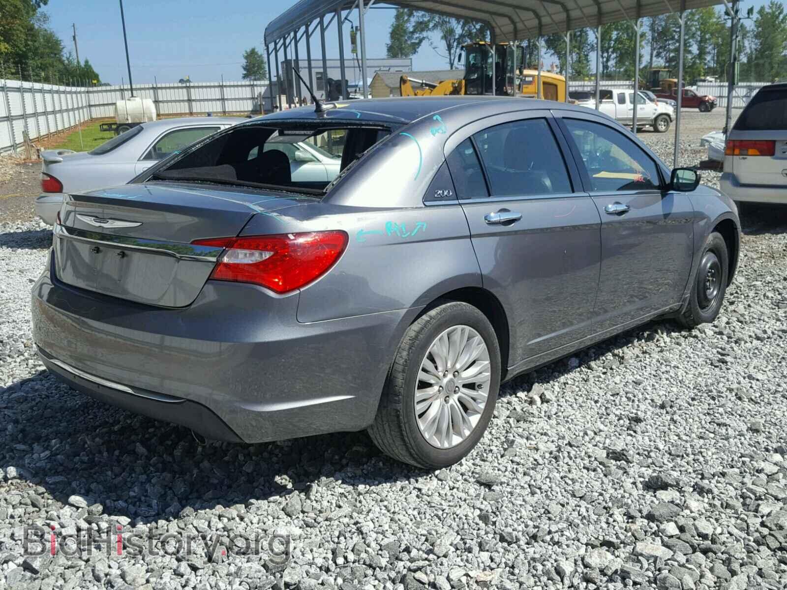 2011 CHRYSLER 200 - VIN: 1C3BC2FG9BN618668 - Фото 4