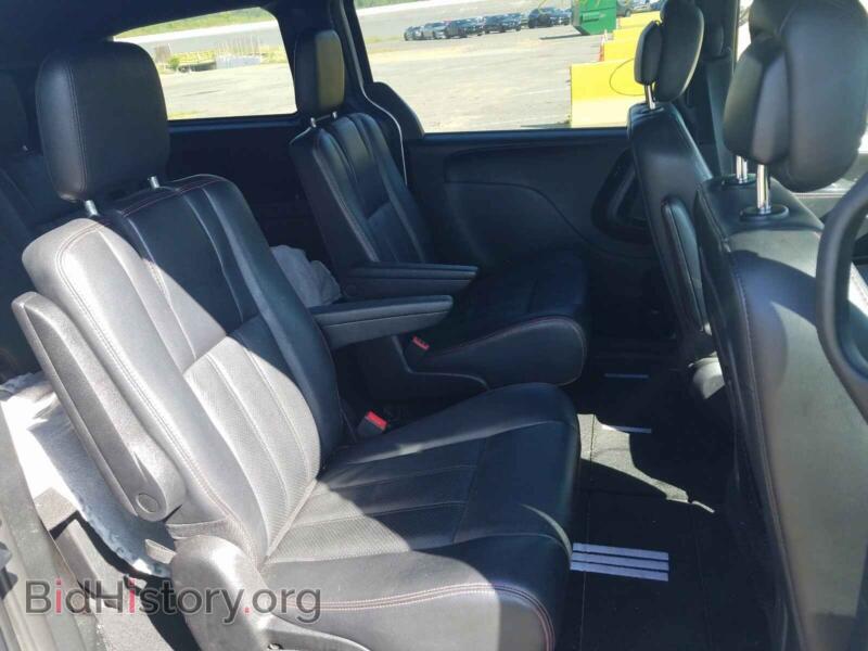 2011 Dodge CARAVAN (VIN 2D4RN7DG1BR697358) — фото 6 из 10