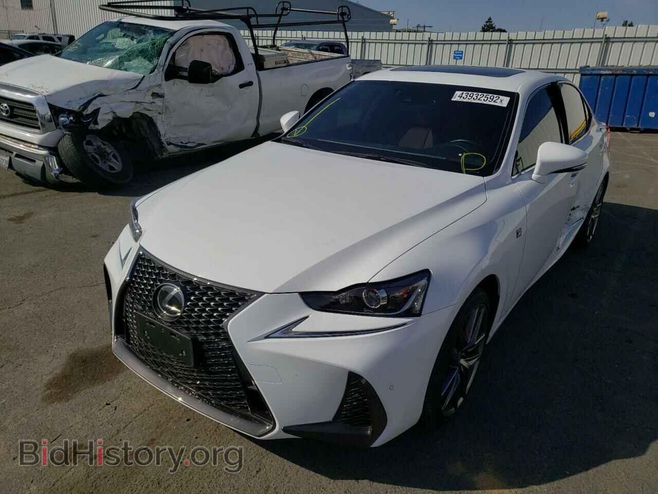 2018 LEXUS IS - VIN: JTHBA1D25J5068837 - Фото 2