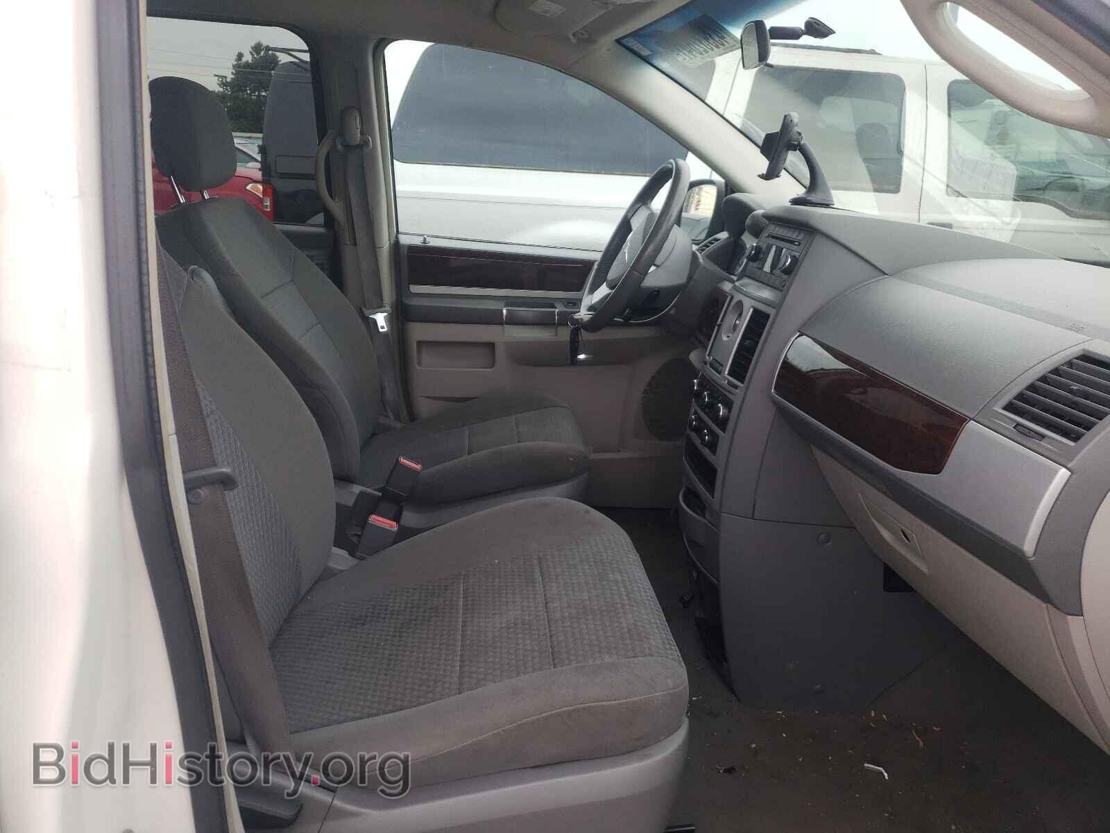 2010 CHRYSLER MINIVAN - VIN: 2A4RR5D16AR324486 - Photo 5