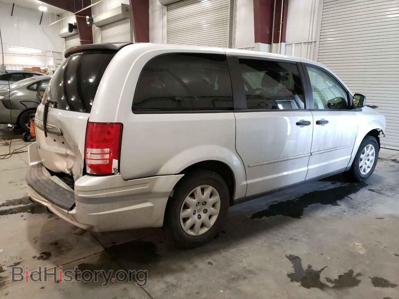 2008 CHRYSLER MINIVAN - VIN: 2A8HR44H28R726680 - Фото 3