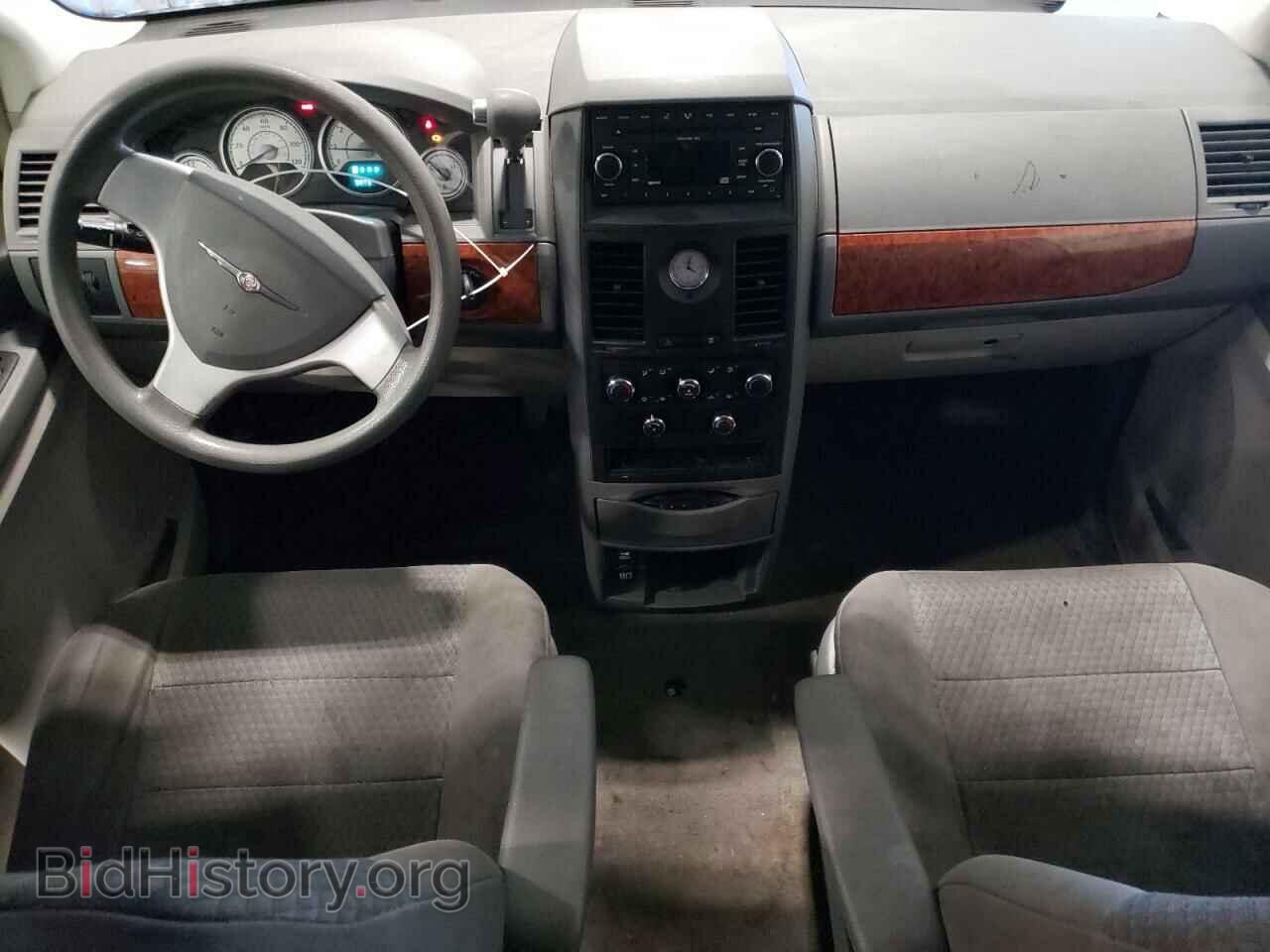 2008 CHRYSLER MINIVAN - VIN: 2A8HR44H28R726680 - Фото 8