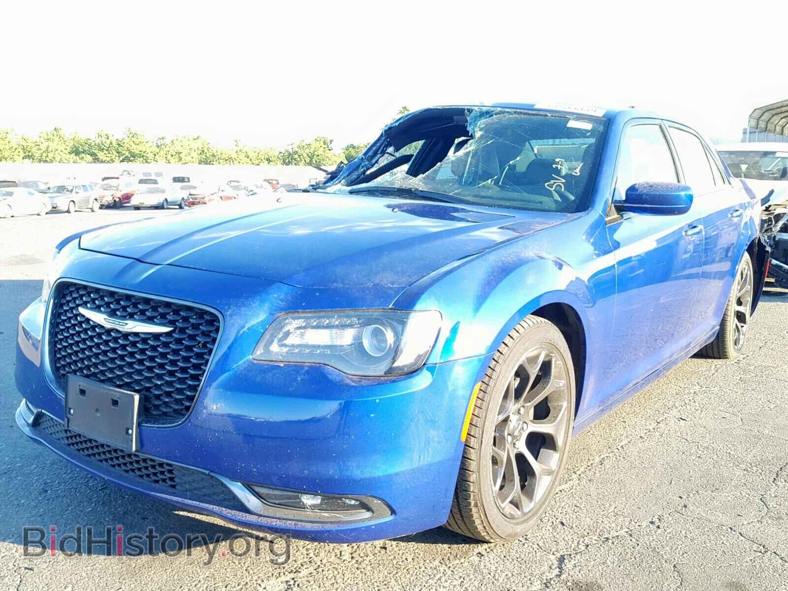 2019 CHRYSLER 300 - VIN: 2C3CCABGXKH515093 - Фото 2