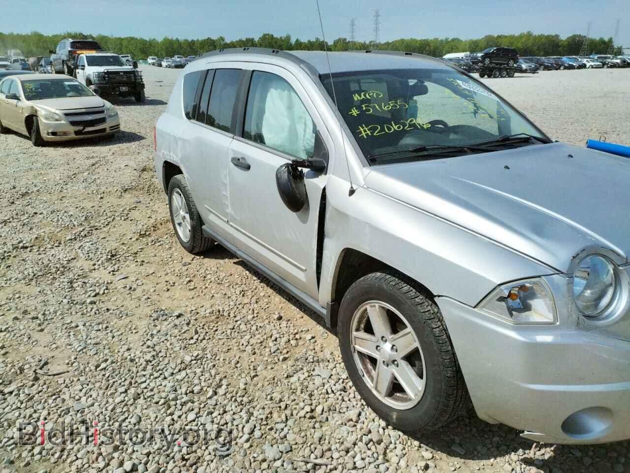 2009 JEEP COMPASS - VIN: 1J4FT47B19D206296 - Фото 9