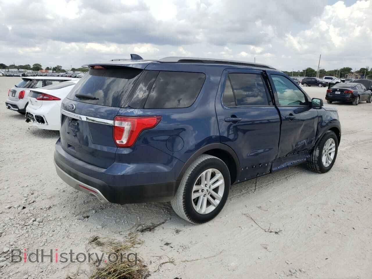 2017 FORD EXPLORER - VIN: 1FM5K7D82HGD35784 - Photo 4