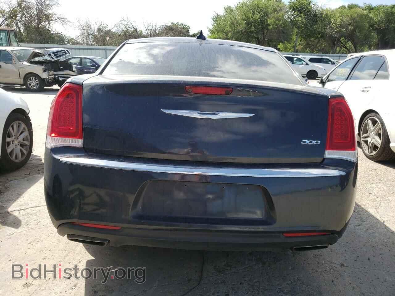 2015 CHRYSLER 300 - VIN: 2C3CCAAG6FH868261 - Фото 9
