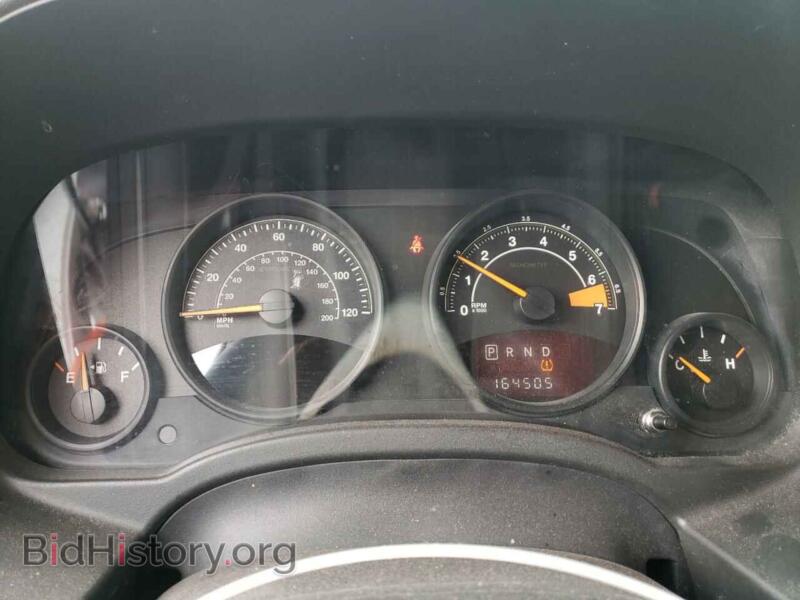 2015 Jeep COMPASS (VIN 1C4NJCBA7FD313607) — photo 9 of 13