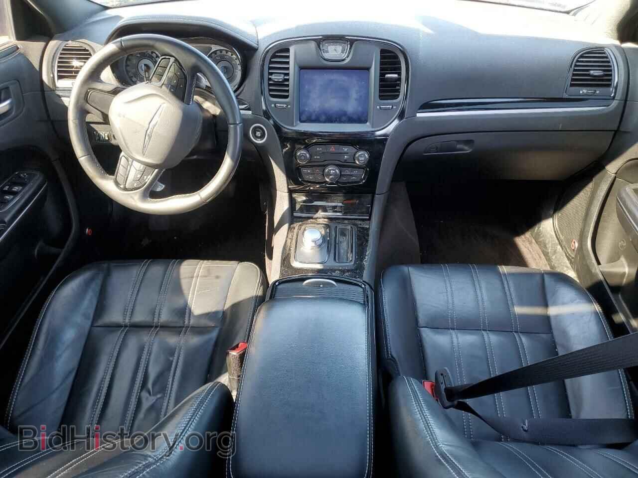 2017 CHRYSLER 300 - VIN: 2C3CCAGGXHH648437 - Фото 8