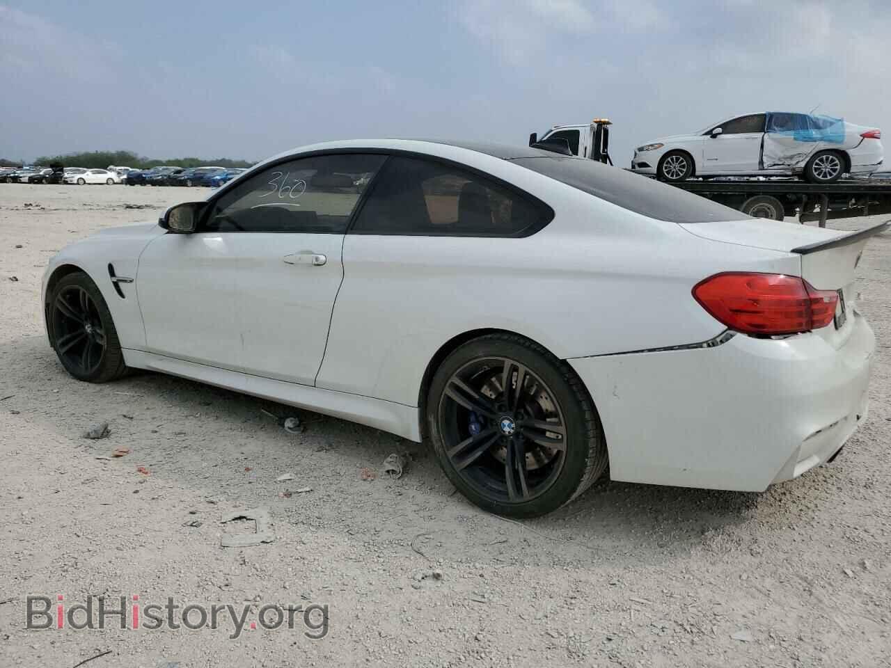2015 BMW M4 - VIN: WBS3R9C51FK330010 - Photo 2