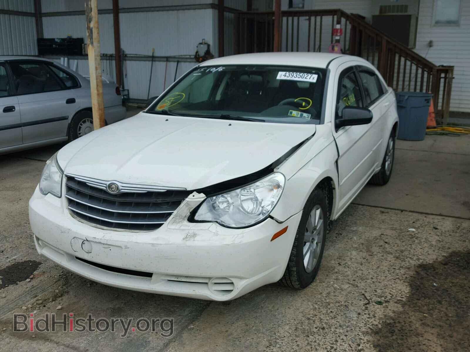2010 CHRYSLER SEBRING - VIN: 1C3CC4FB0AN194882 - Фото 2