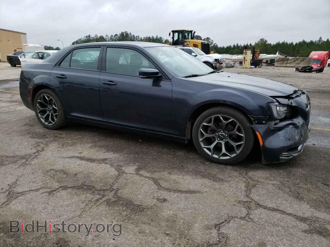 2018 CHRYSLER 300 - VIN: 2C3CCABG6JH285566 - Фото 4