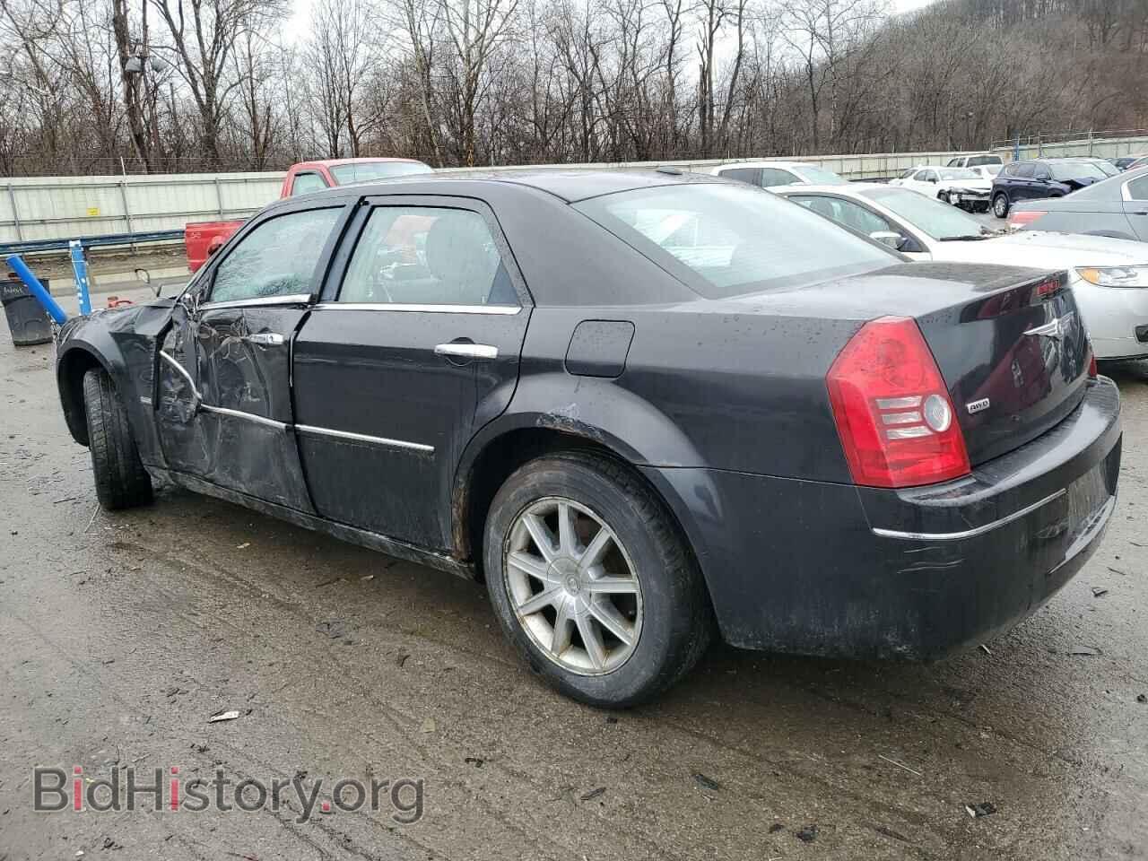 2010 CHRYSLER 300 - VIN: 2C3CK5CV2AH331403 - Фото 2