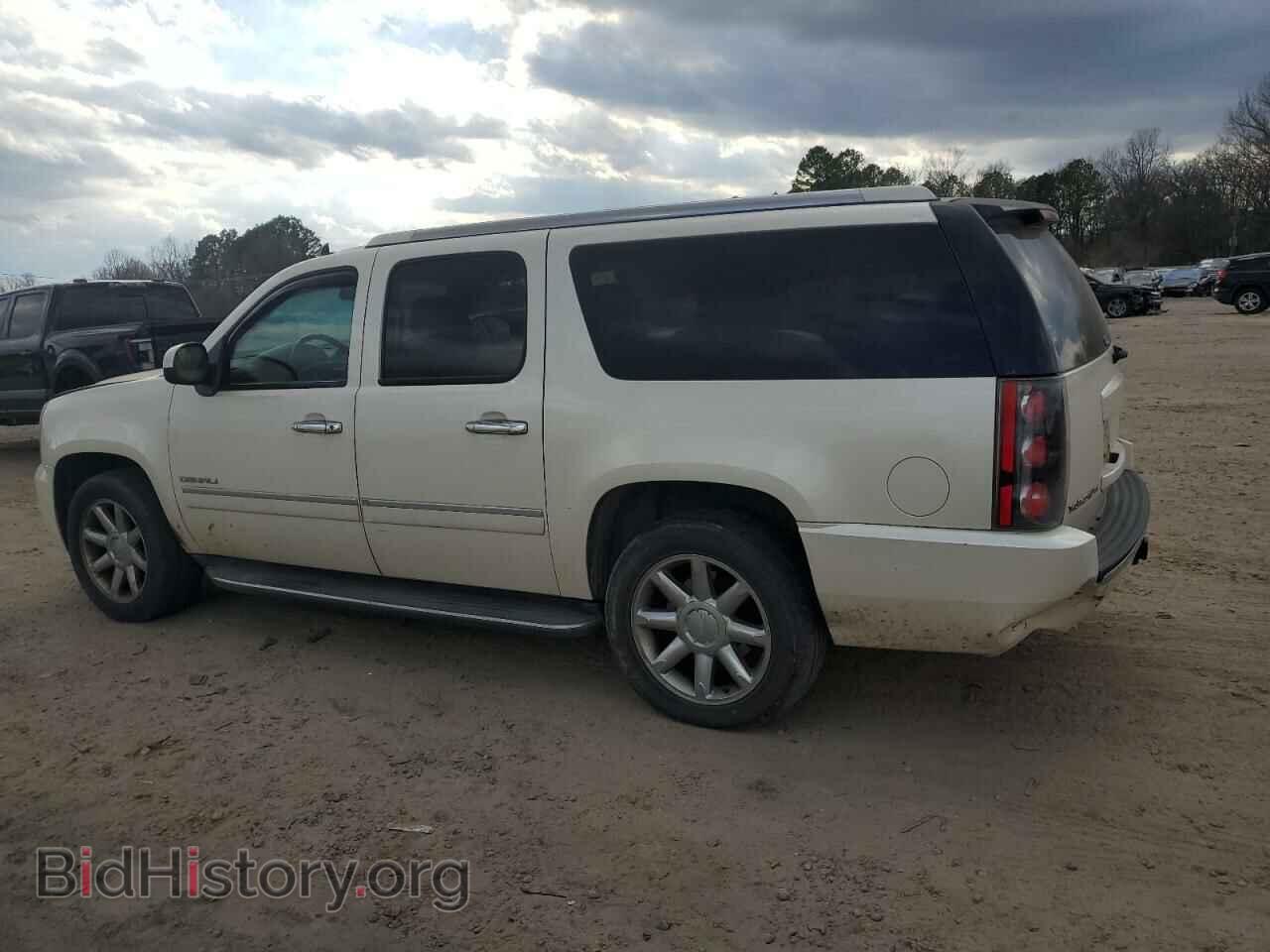 2013 GMC YUKON - VIN: 1GKS2MEF4DR278042 - Фото 2