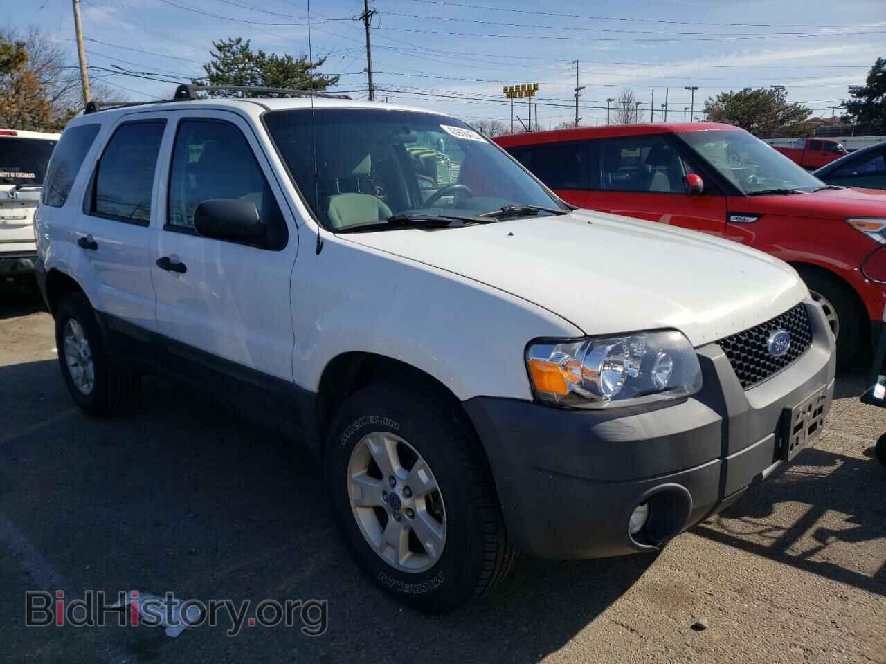 2007 FORD ESCAPE - VIN: 1FMCU93137KB60247 - Фото 4