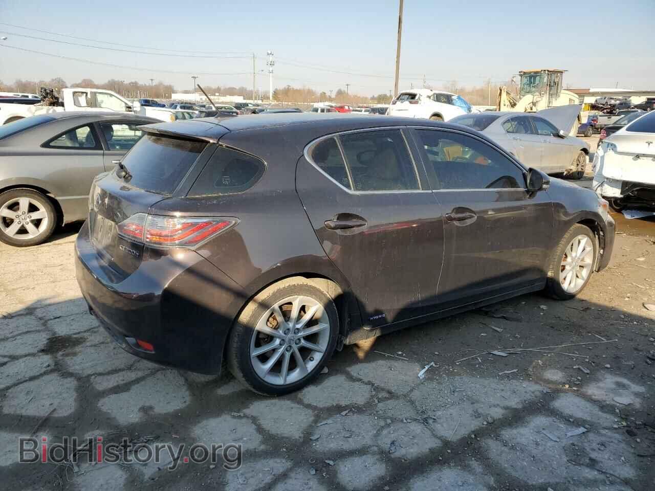2013 LEXUS CT 200 - VIN: JTHKD5BH4D2165636 - Photo 3