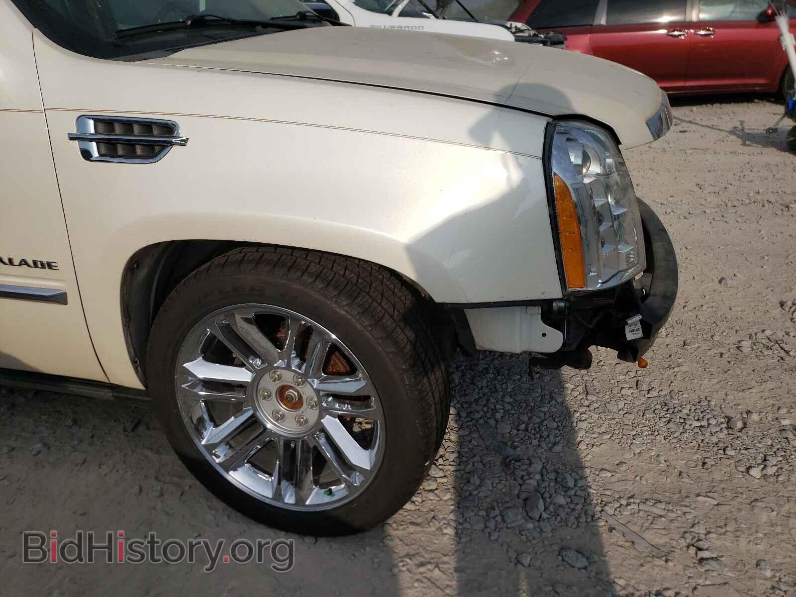 2013 CADILLAC ESCALADE - VIN: 1GYS4DEF5DR368493 - Фото 9