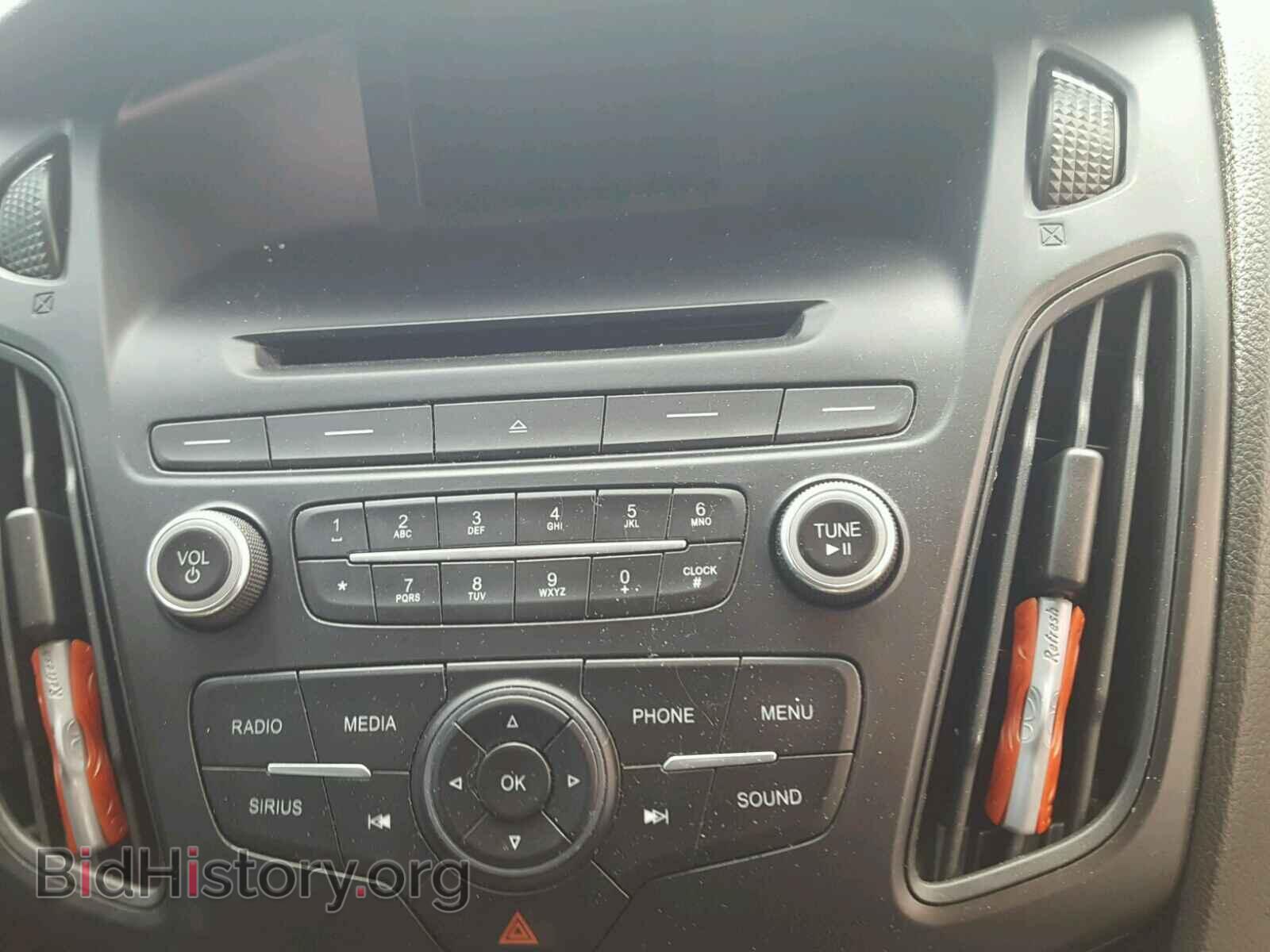 2016 FORD FOCUS - VIN: 1FADP3F21GL201749 - Photo 9