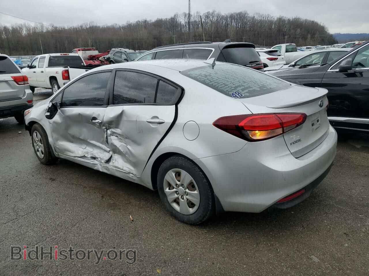 2017 KIA FORTE - VIN: 3KPFL4A79HE131385 - Фото 2