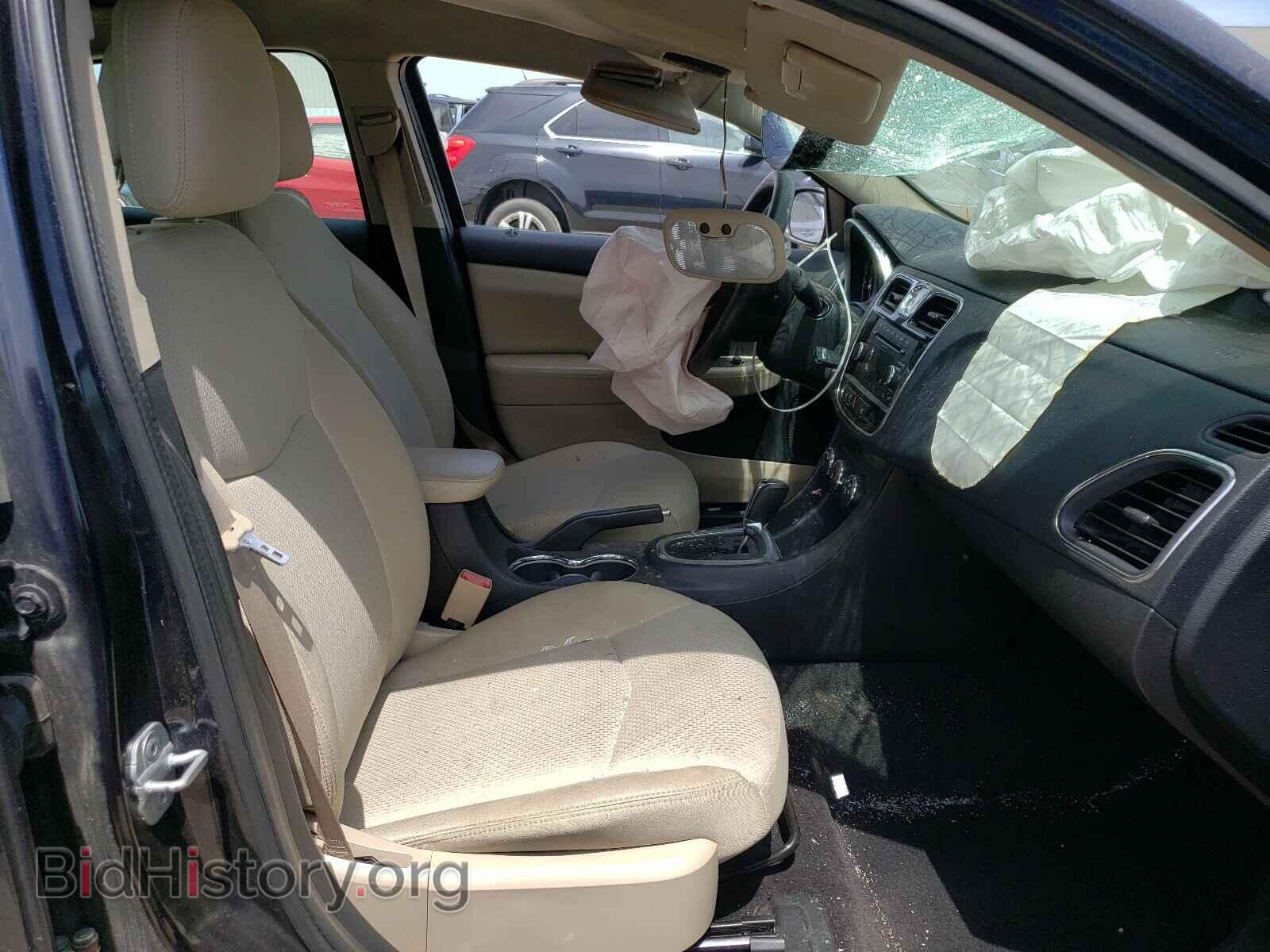 2011 CHRYSLER 200 - VIN: 1C3BC4FB5BN559893 - Фото 5
