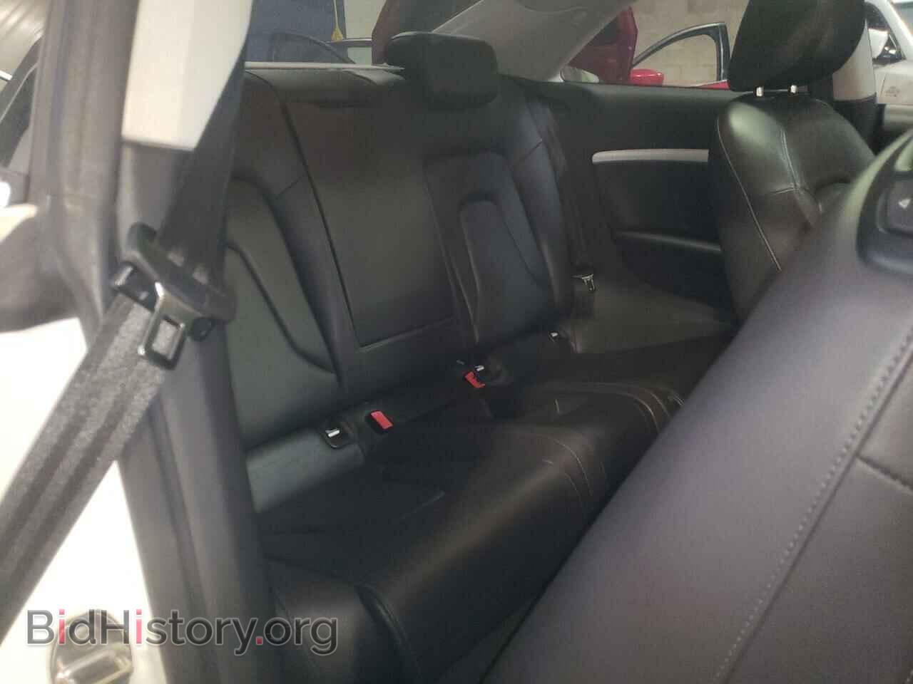 2010 AUDI A5 - VIN: WAULFAFR2AA048079 - Фото 6