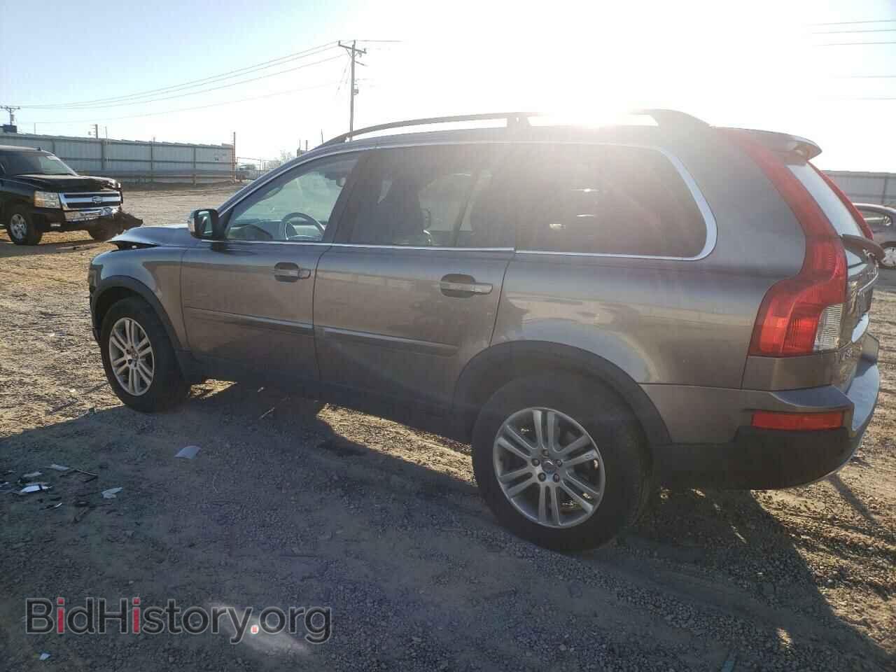 2010 VOLVO XC90 - VIN: YV4982CZ2A1535250 - Фото 2