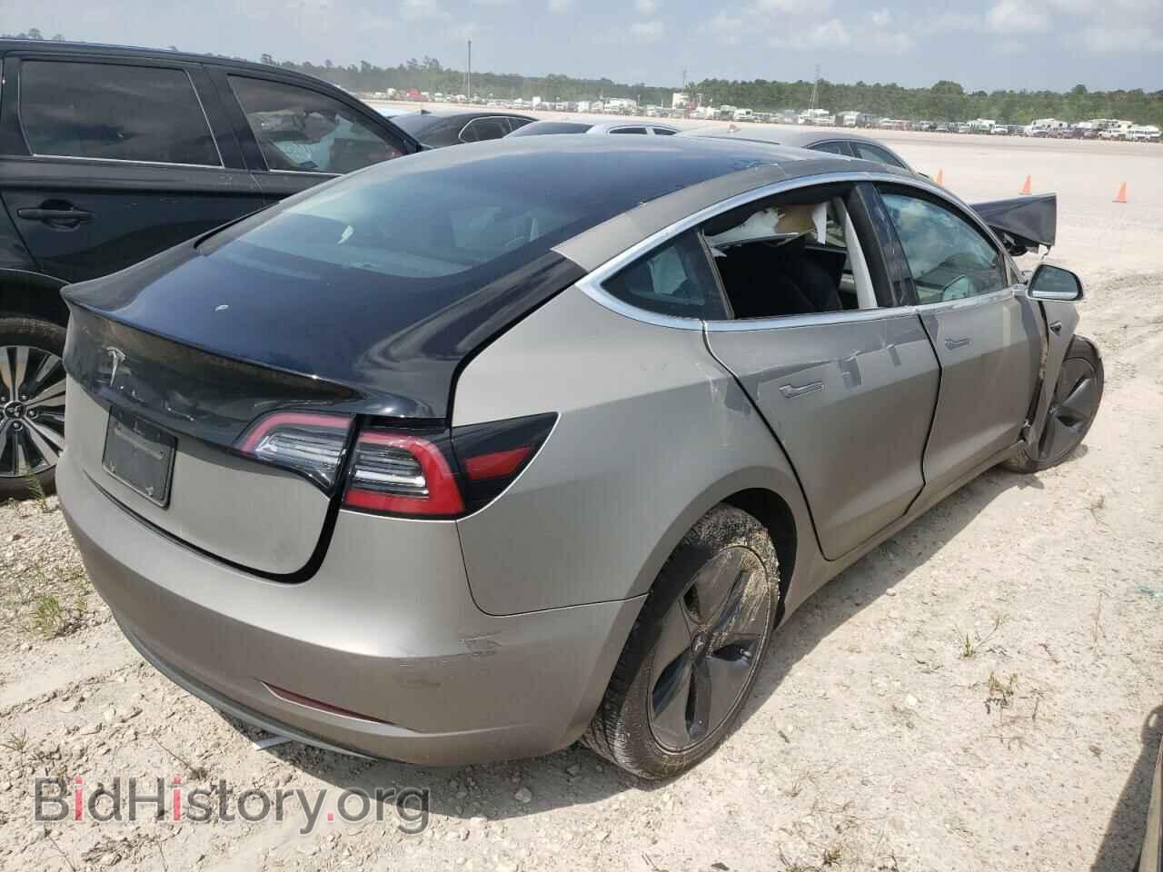 2018 TESLA MODEL 3 - VIN: 5YJ3E1EB4JF186840 - Photo 4