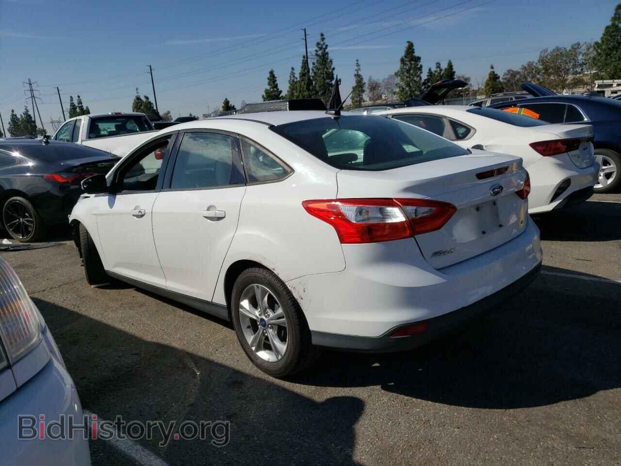 2013 FORD FOCUS - VIN: 1FADP3F22DL337982 - Photo 2