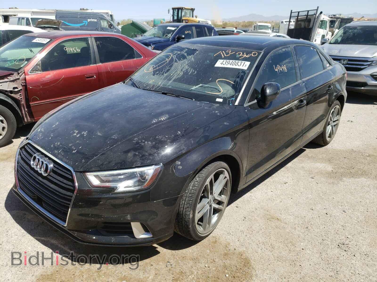 2018 AUDI A3 - VIN: WAUAUGFF7J1017545 - Фото 2