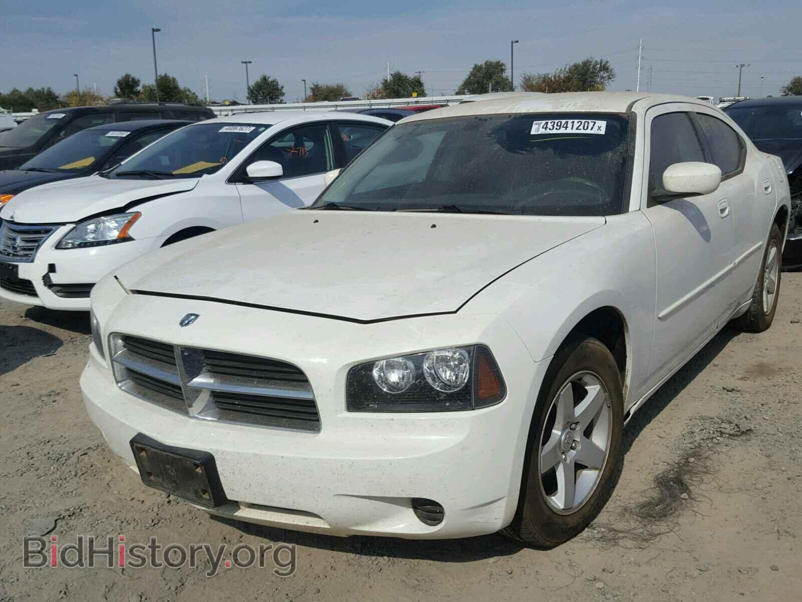 2010 DODGE CHARGER - VIN: 2B3CA4CD8AH244624 - Фото 2