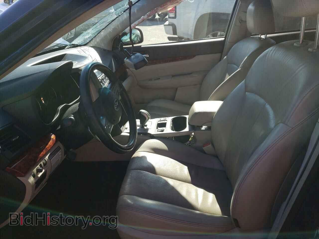 2011 SUBARU OUTBACK - VIN: 4S4BRBKC8B3379294 - Photo 7