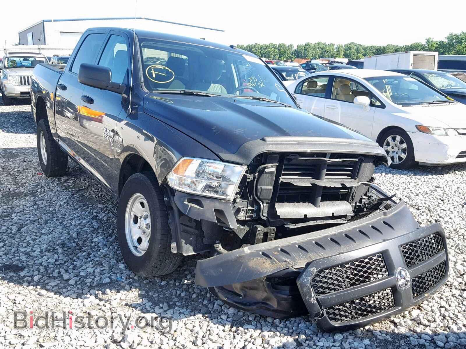 Photo 3C6RR7KT6HG565588 - RAM 1500 ST 2017
