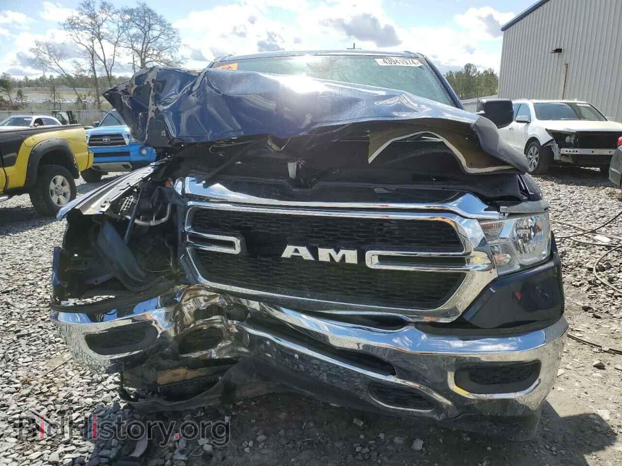 2019 RAM 1500 - VIN: 1C6RRECT1KN737950 - Фото 5