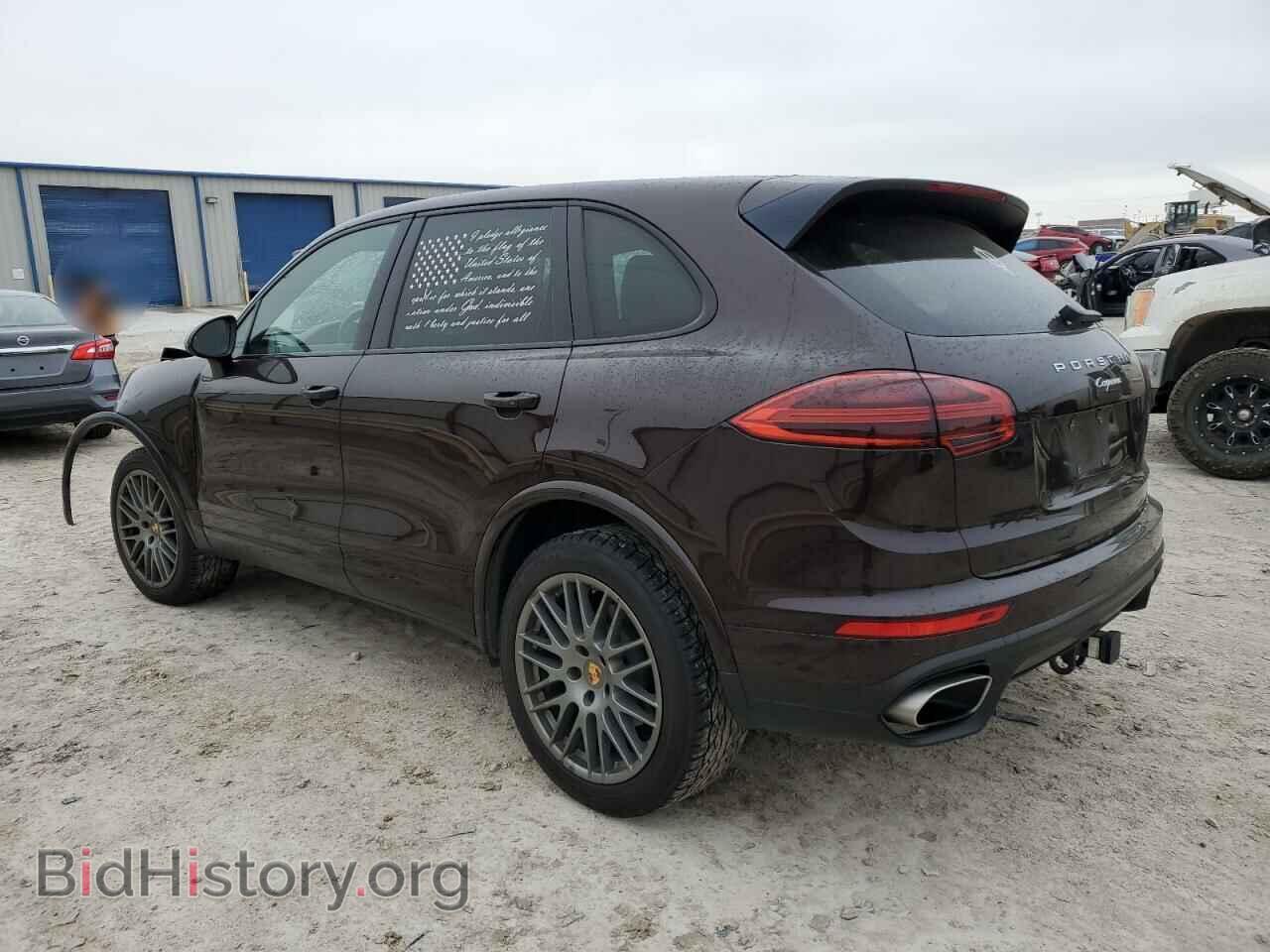 2017 PORSCHE CAYENNE - VIN: WP1AA2A27HKA90887 - Фото 2