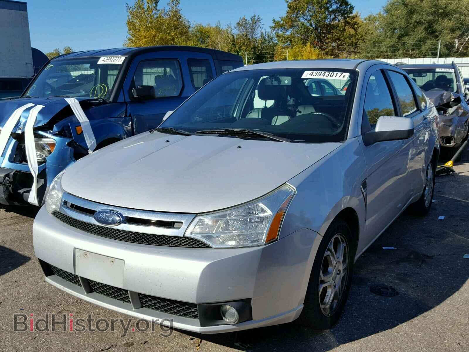 2008 FORD FOCUS - VIN: 1FAHP35N48W272070 - Фото 2