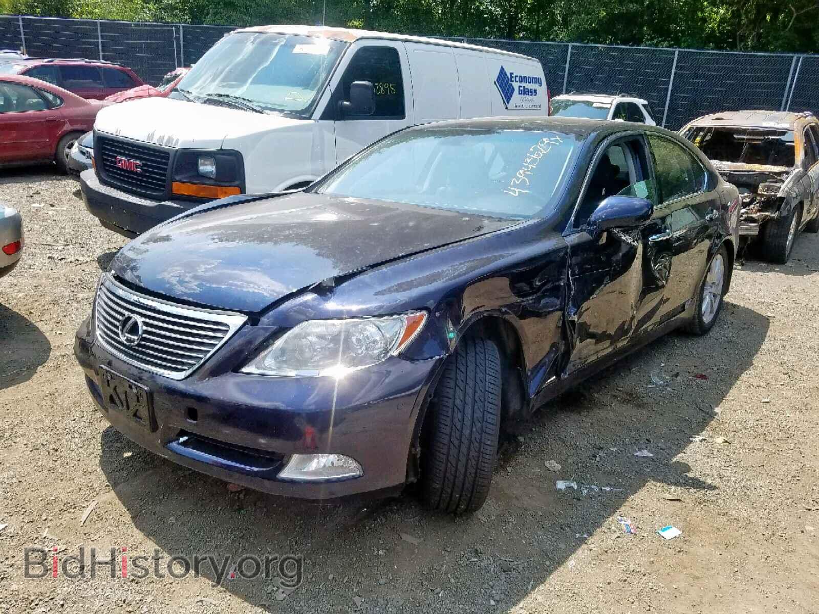 2009 LEXUS LS460 - VIN: JTHCL46F595000792 - Photo 2