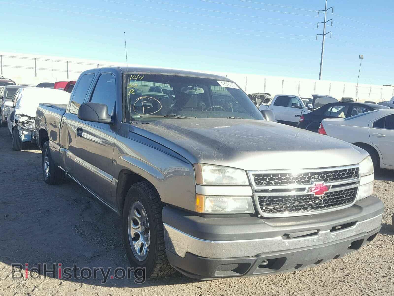 Фотография 1GCEC19V86Z225661 - CHEVROLET SILVERADO 2006