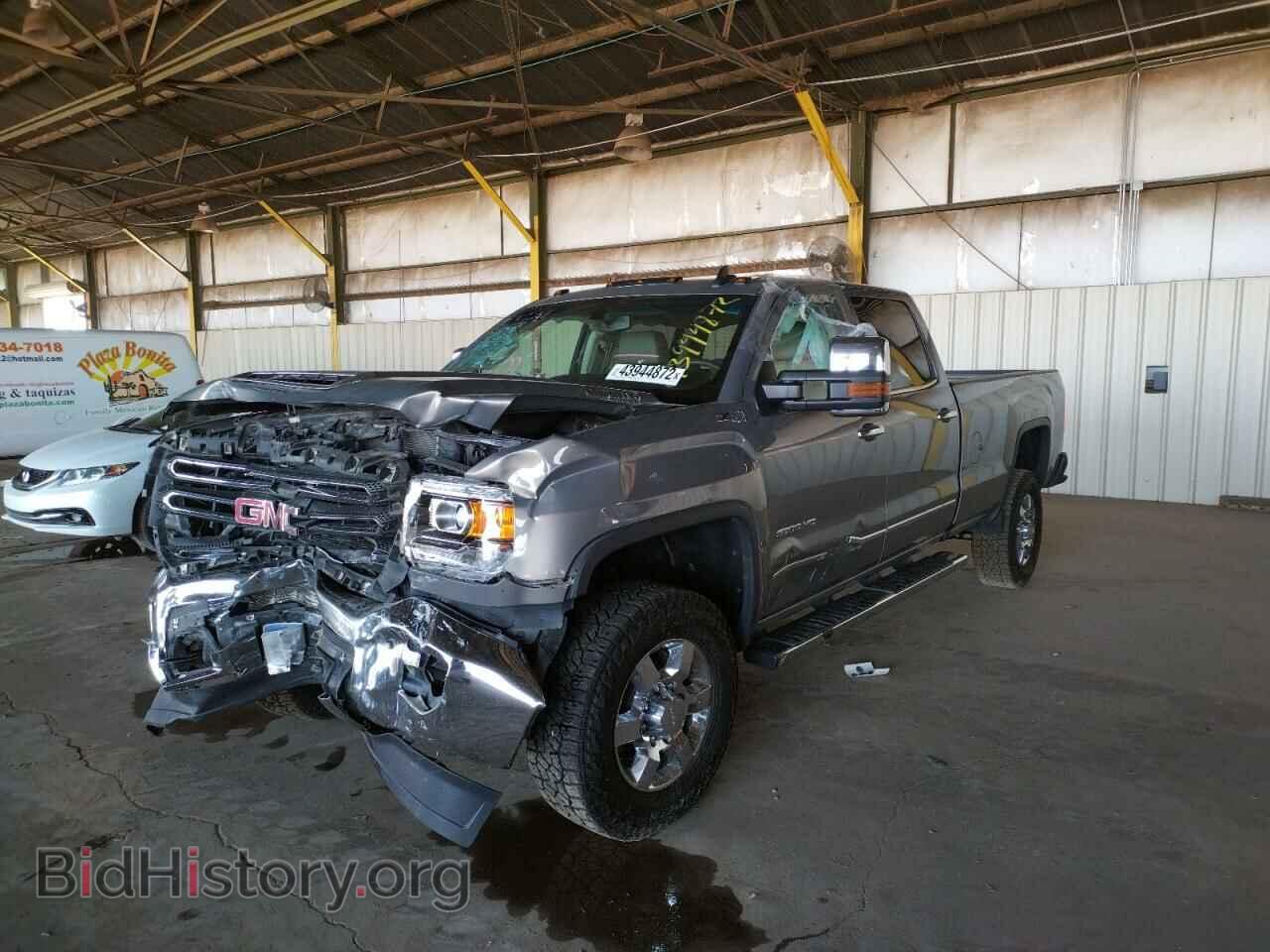 2017 GMC SIERRA - VIN: 1GT12TEY2HF110913 - Фото 2