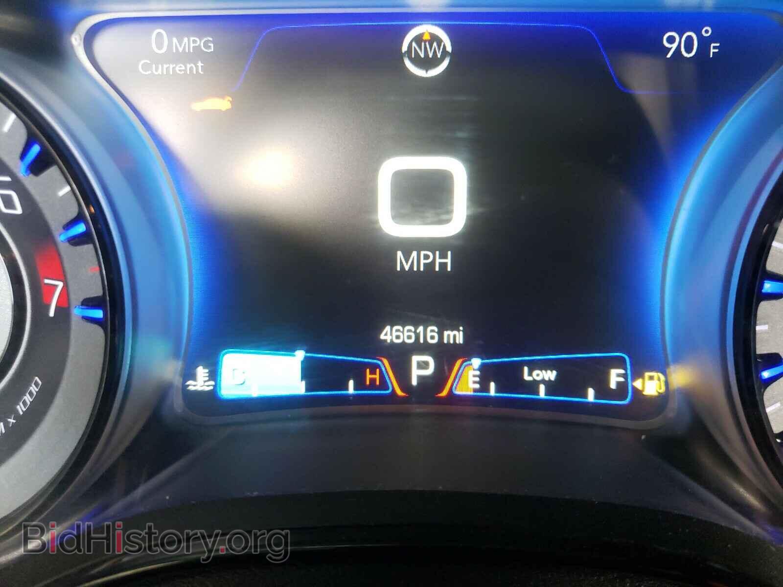 2016 CHRYSLER 300 - VIN: 2C3CCABG9GH234152 - Фото 8