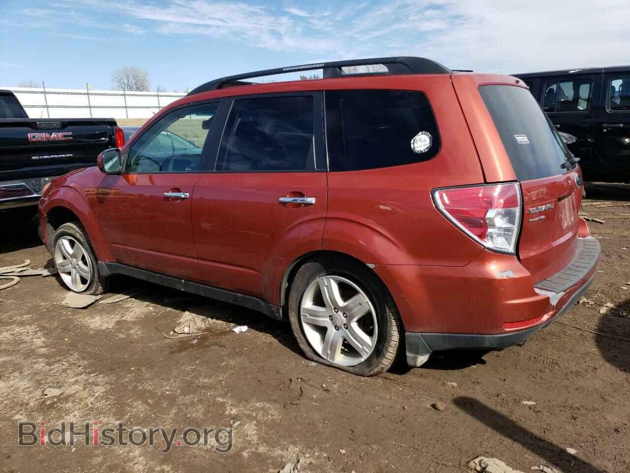 2010 SUBARU FORESTER - VIN: JF2SH6CCXAH743523 - Фото 2