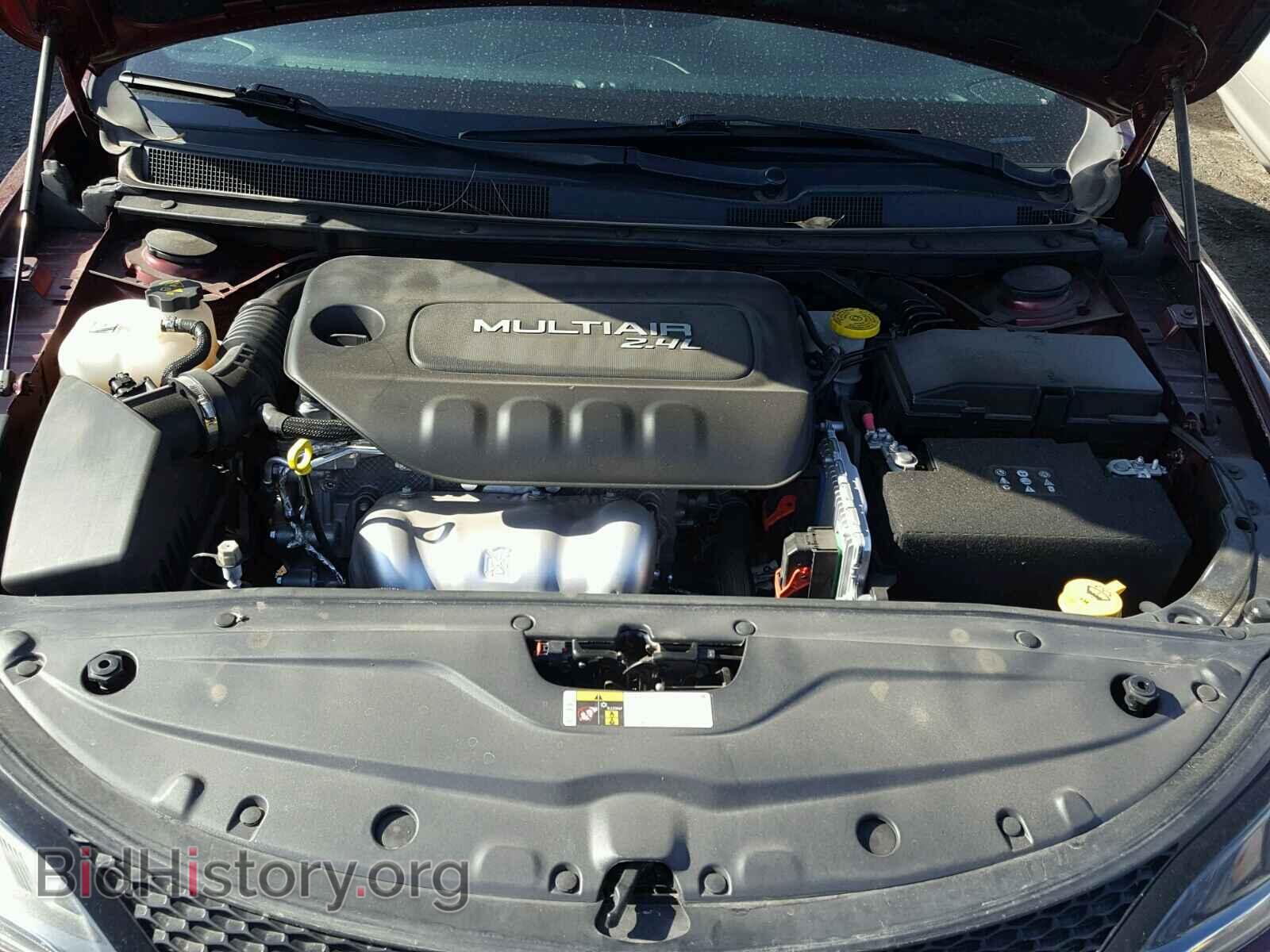 2016 CHRYSLER 200 - VIN: 1C3CCCBB4GN175437 - Фото 7