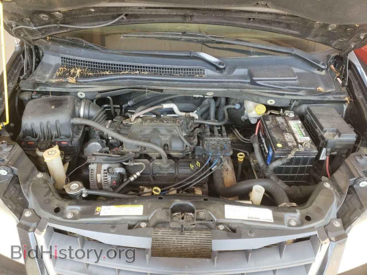 2008 CHRYSLER MINIVAN - VIN: 2A8HR44H58R667592 - Фото 7
