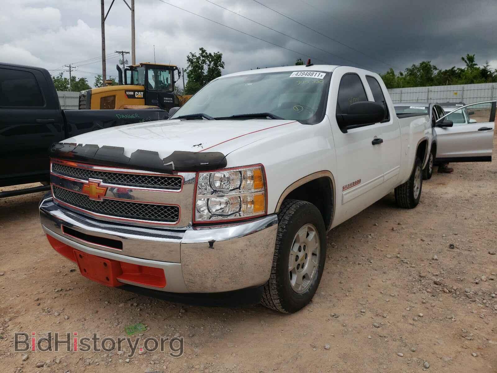 2013 CHEVROLET SILVERADO - VIN: 1GCRCSE07DZ395220 - Фото 2
