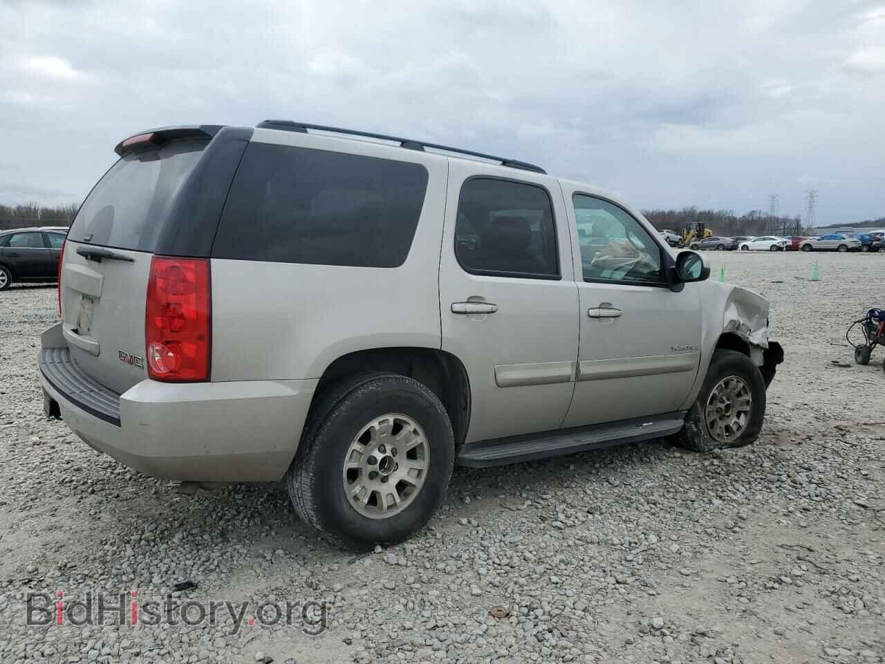 2008 GMC YUKON - VIN: 1GKFC13C88R135817 - Фото 3