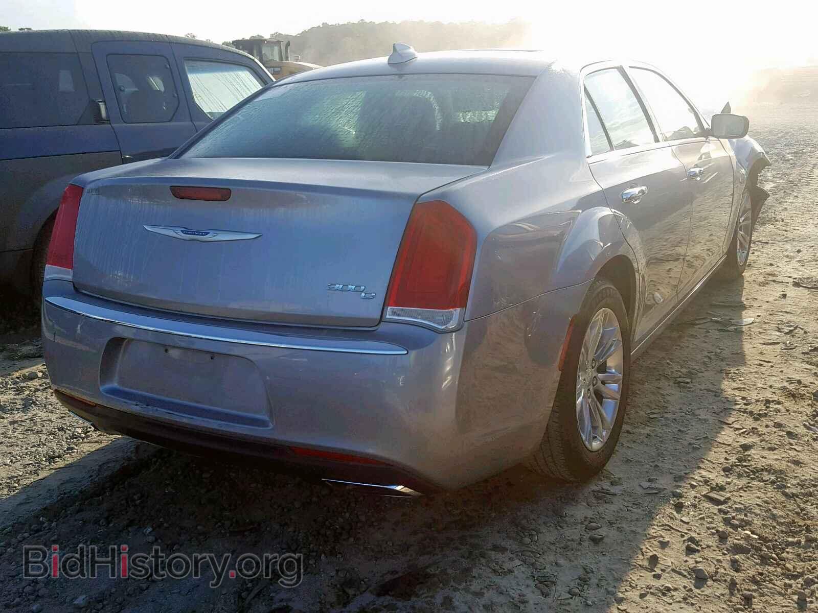 2017 CHRYSLER 300 - VIN: 2C3CCAEG3HH564673 - Фото 4