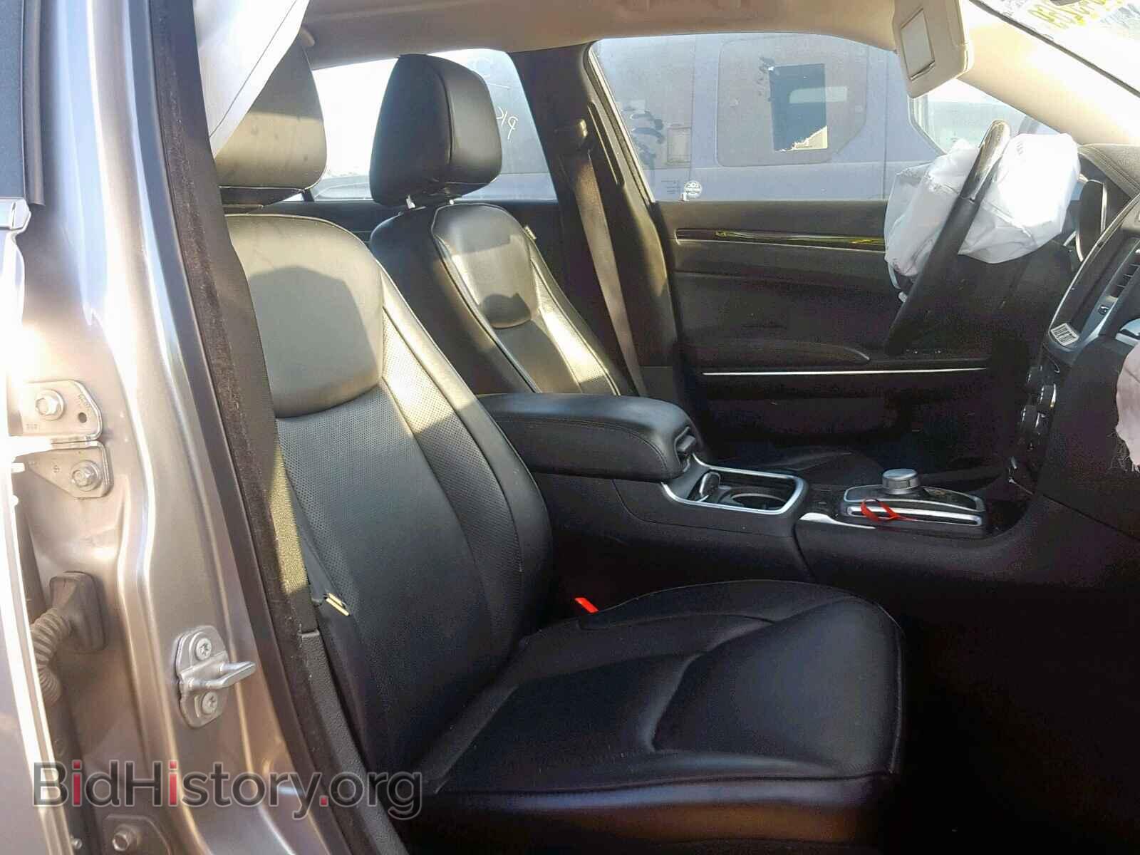 2017 CHRYSLER 300 - VIN: 2C3CCAEG3HH564673 - Фото 5